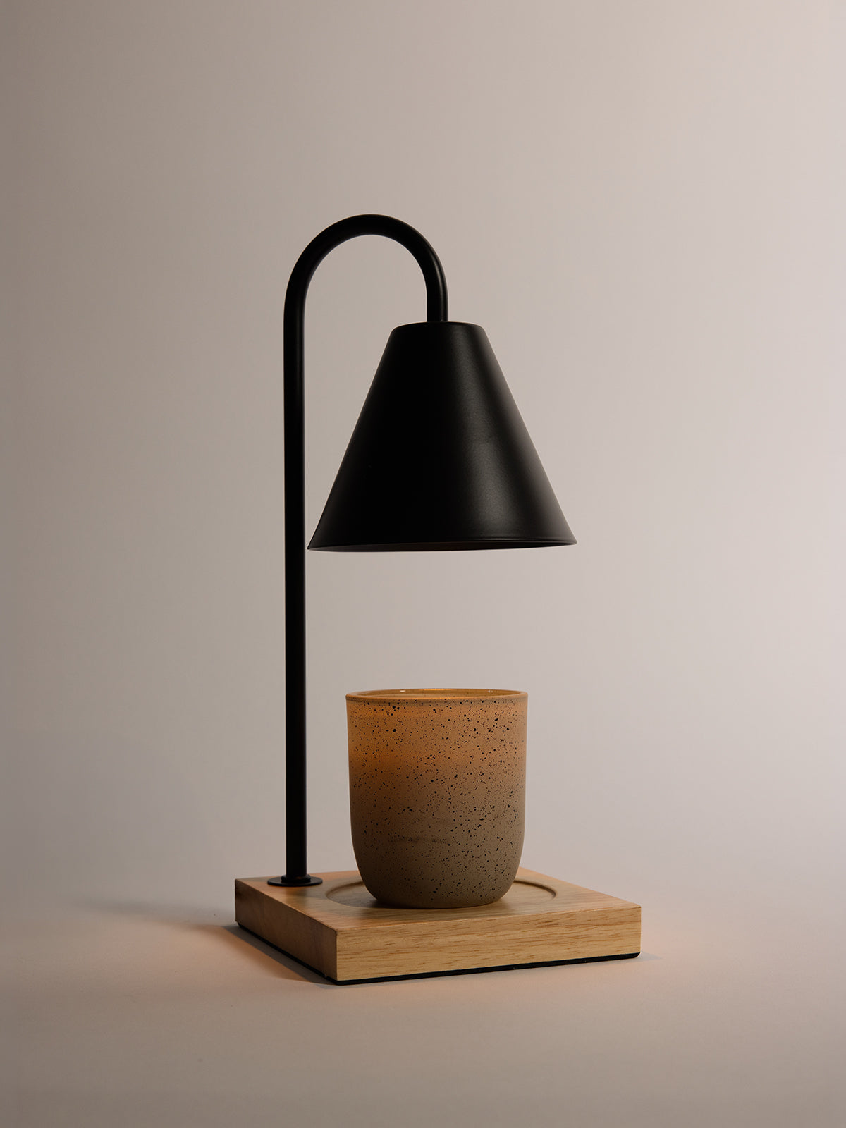 Black candle warmer lamp