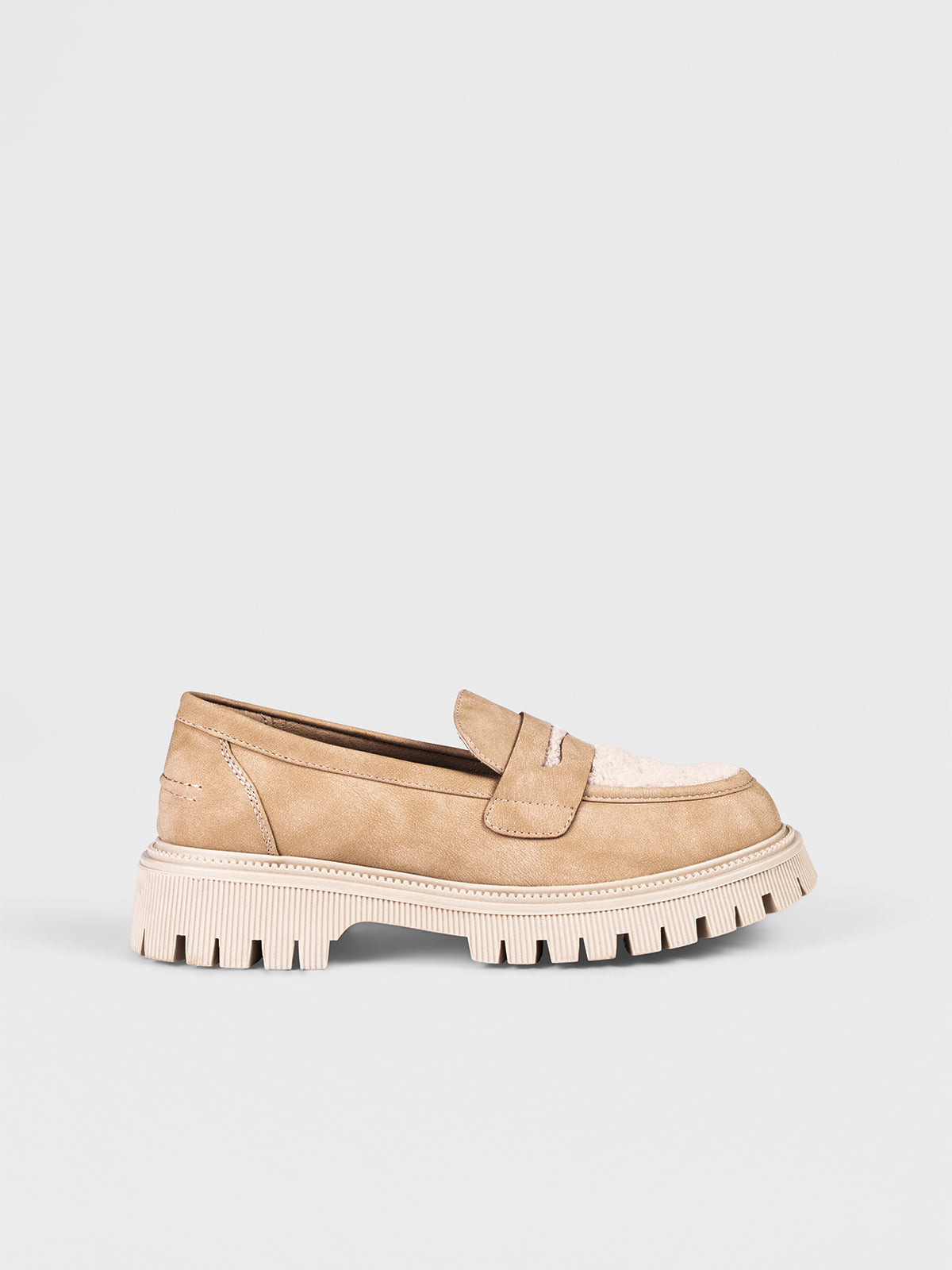 Loafers crantés