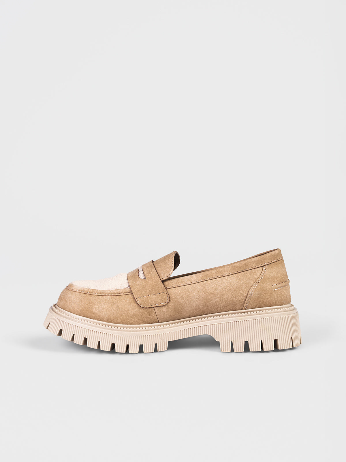 Loafers crantés