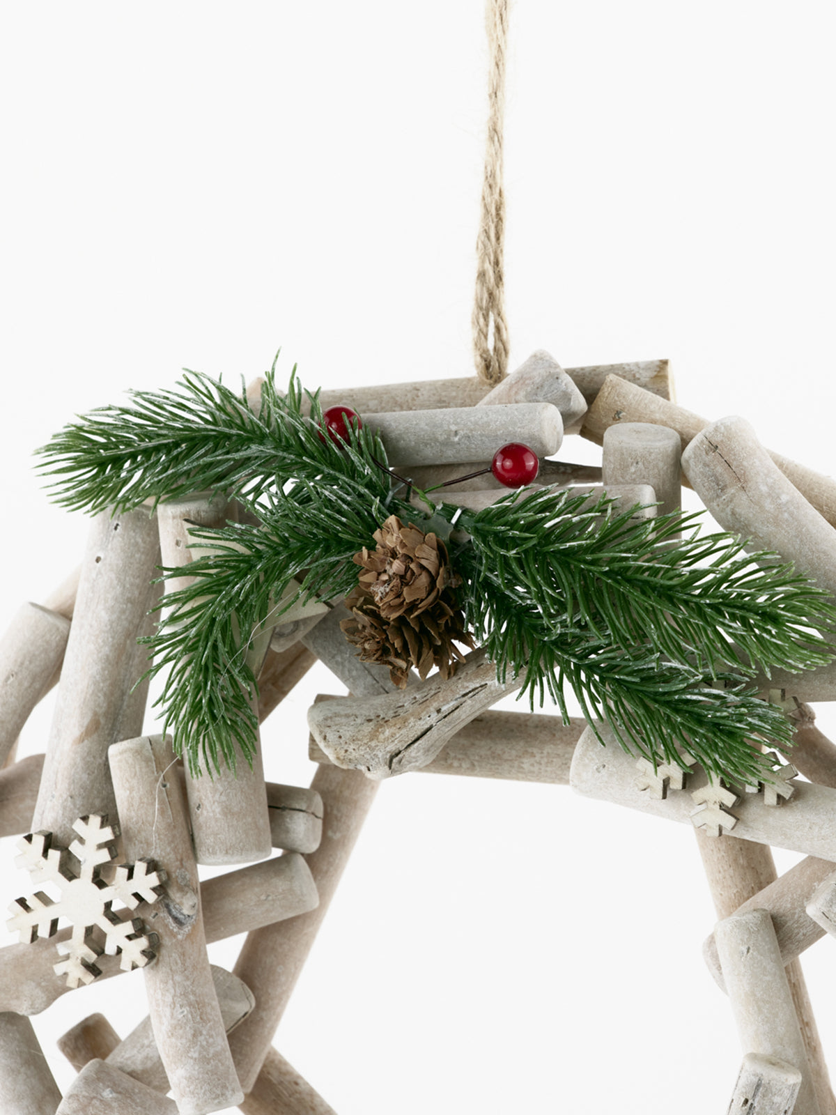Couronne en bois blanc