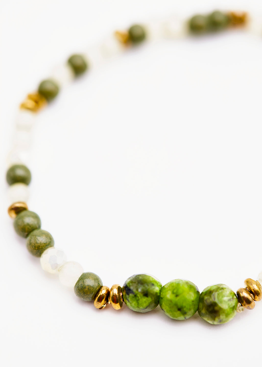 Bracelet perlé vert