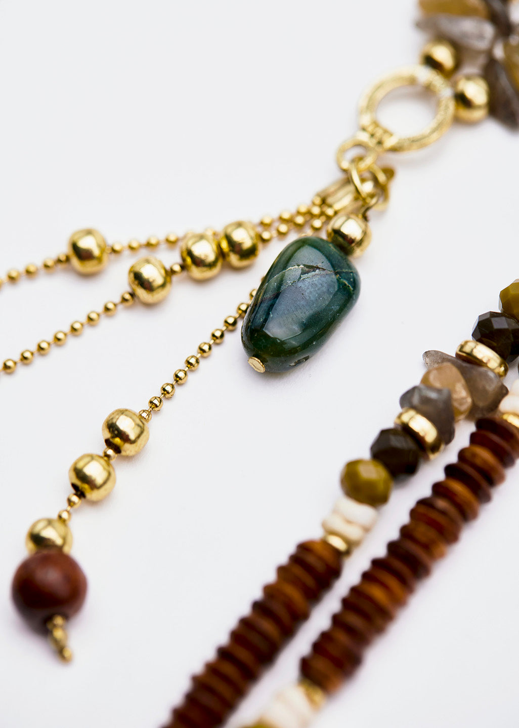 Collier en bois vert/naturel