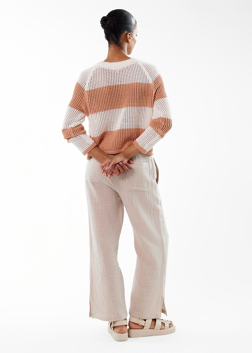 Color block stripe pullover