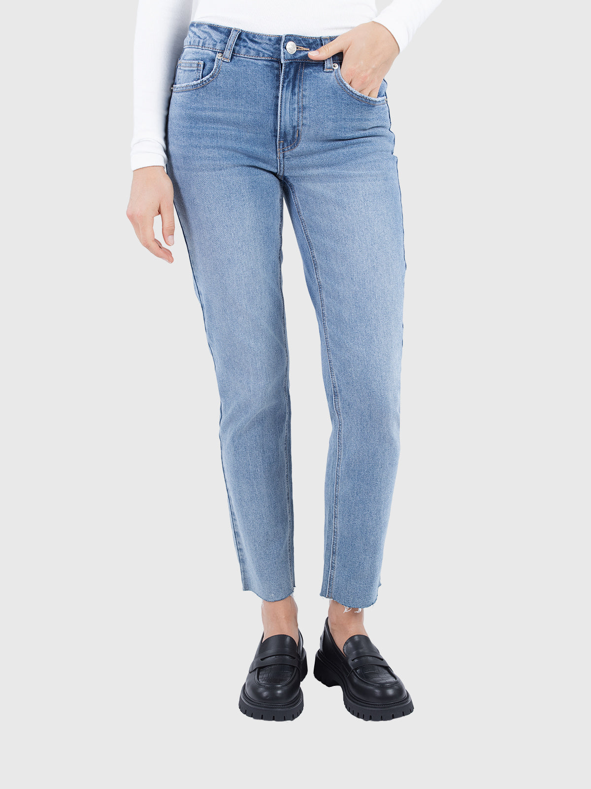 Straight ankle denim pant