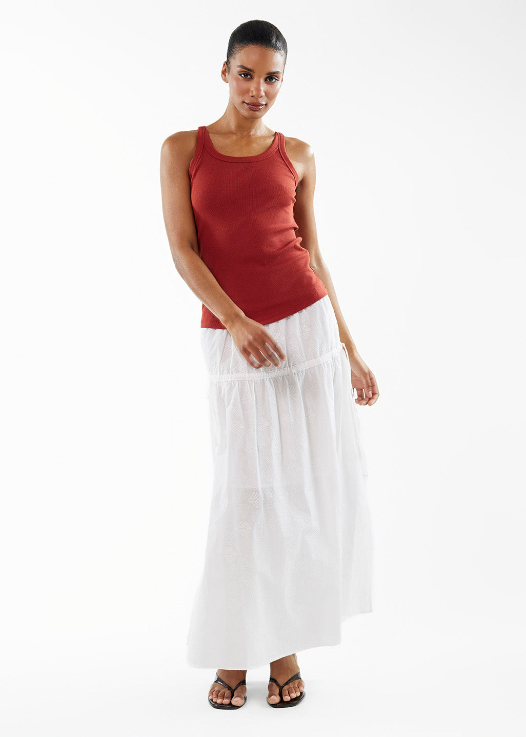 698765201147-1.jpg