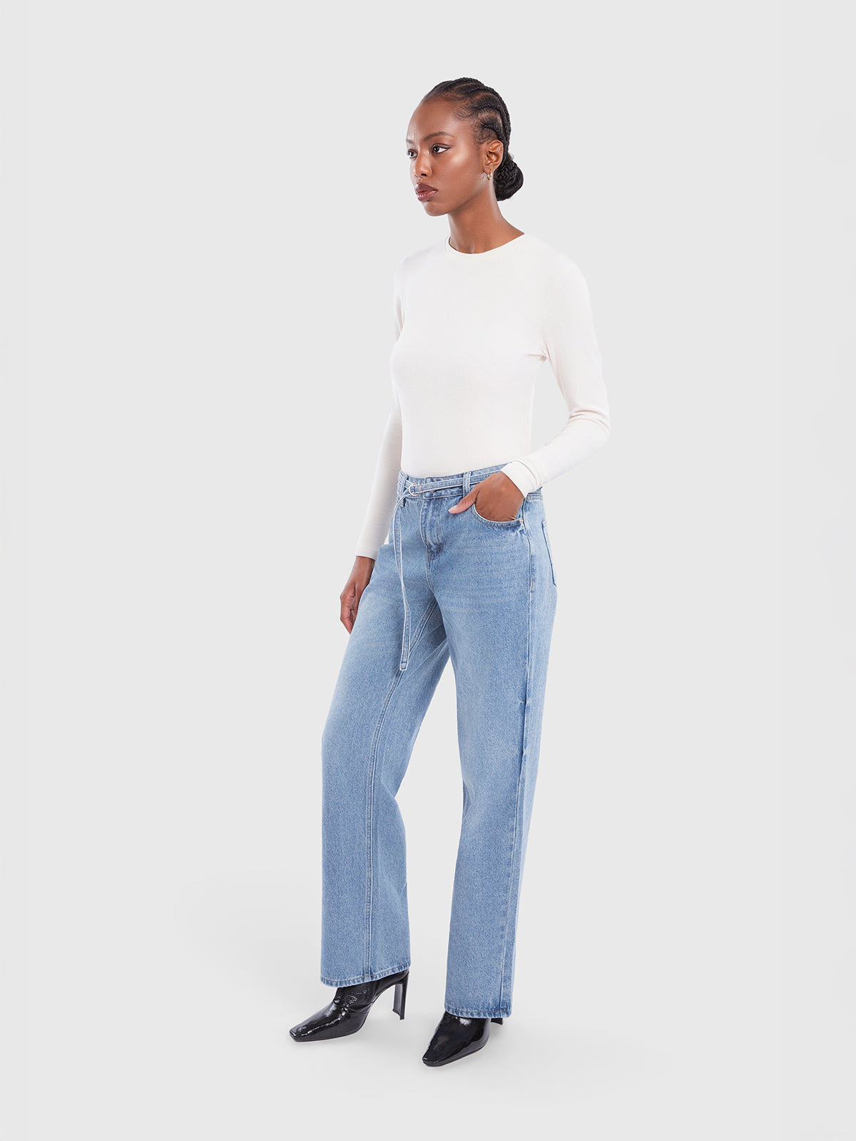 Wide-leg jean