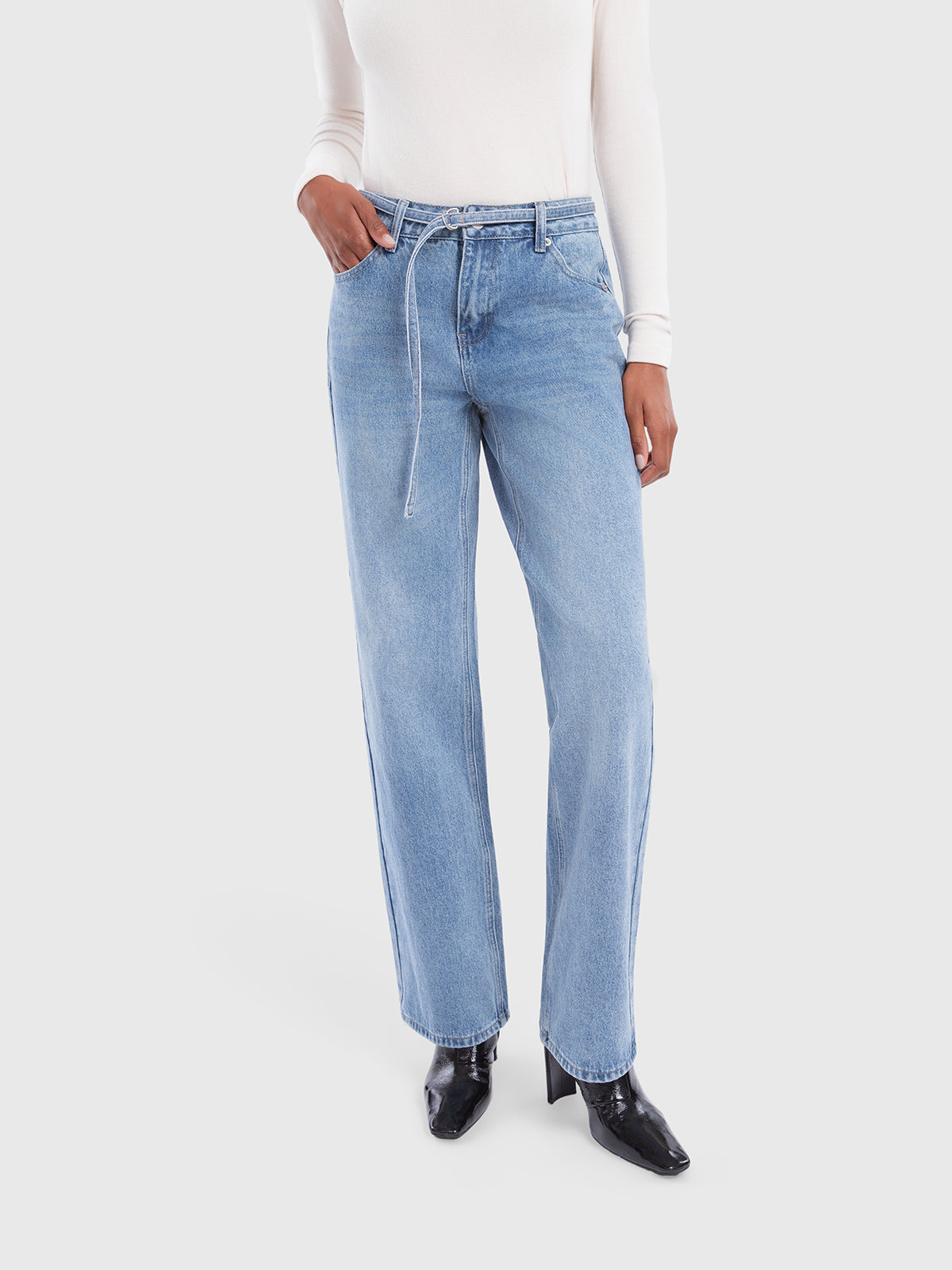 Wide-leg jean