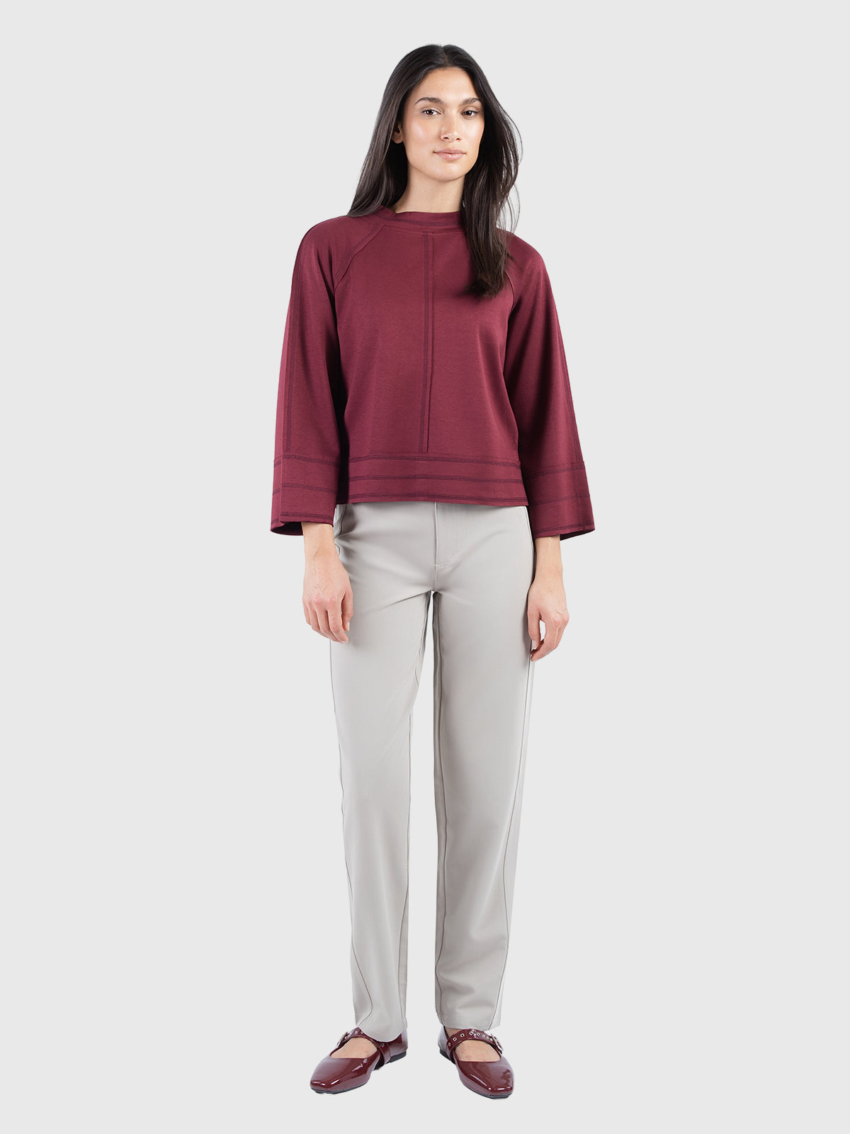 Raglan top with contrast seams