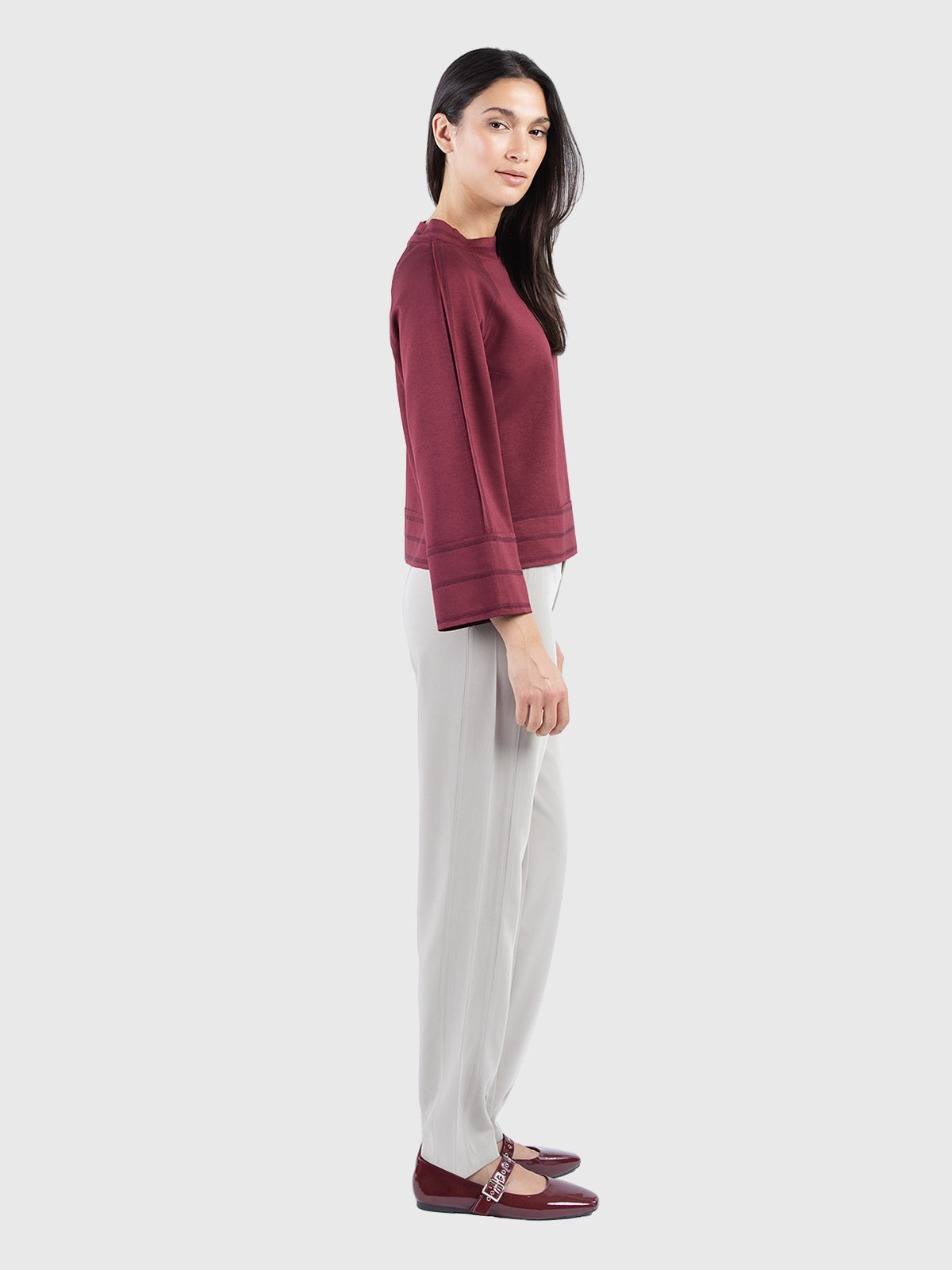 Raglan top with contrast seams