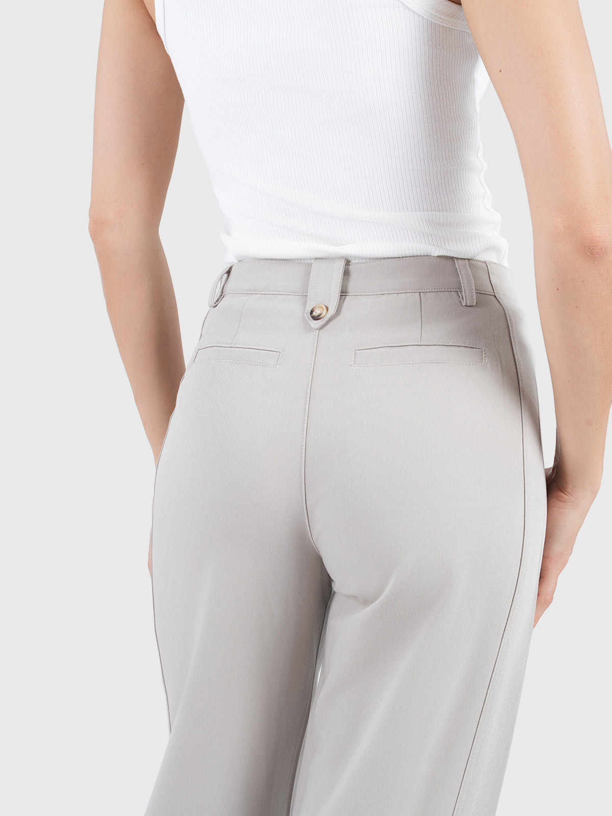 Structured stitch insert pant