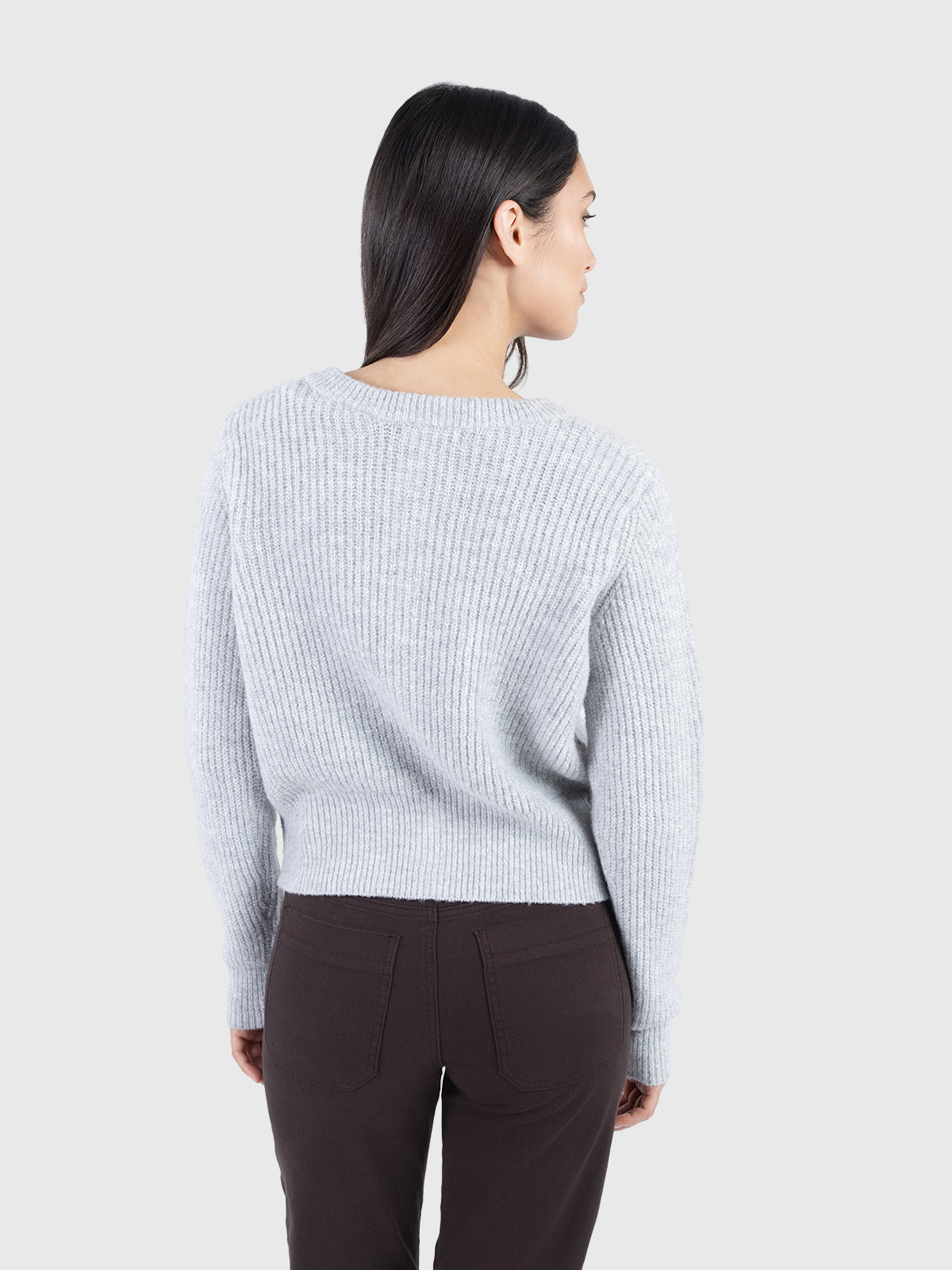 Basic pearl button cardigan