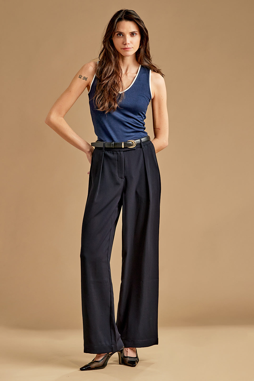 Dressy wide leg pant