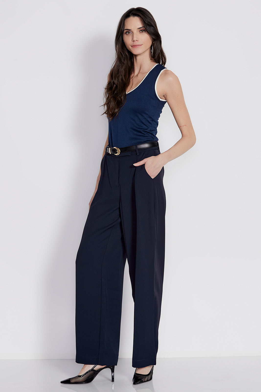 Dressy wide leg pant