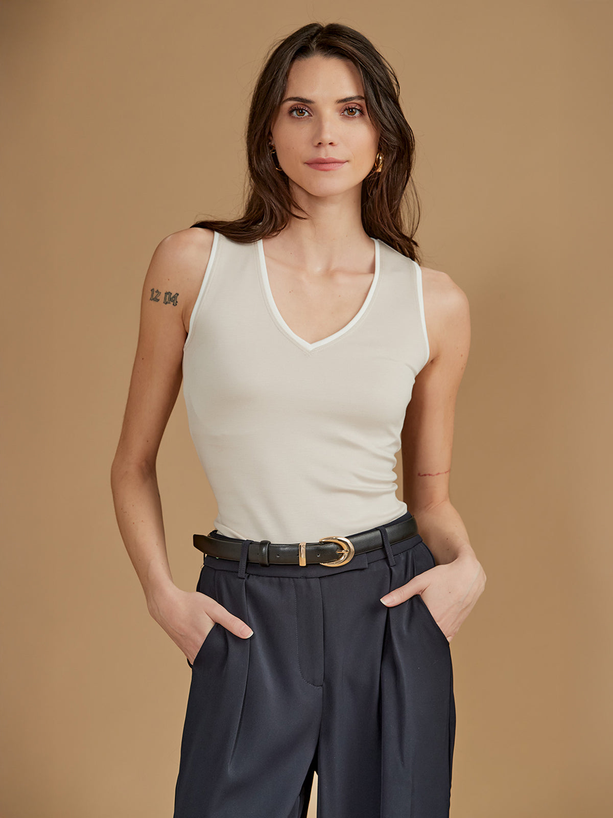 698765251968-1.jpg