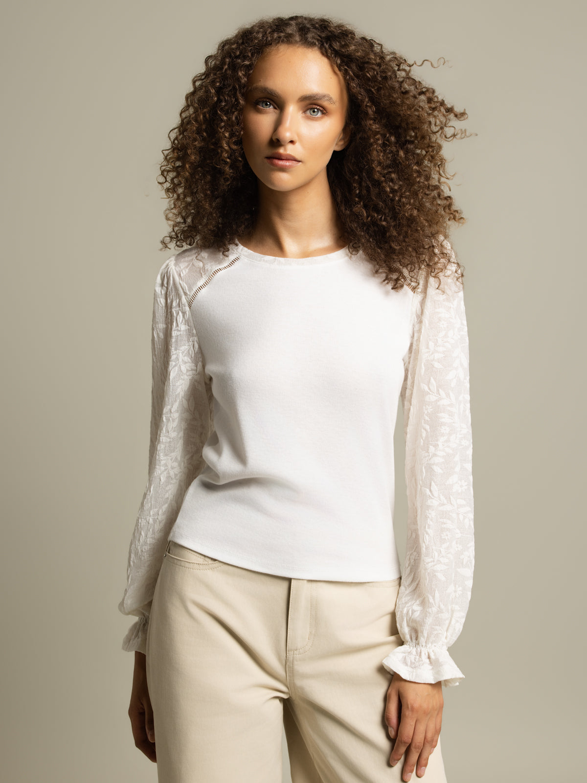 698765266672-05.jpg
