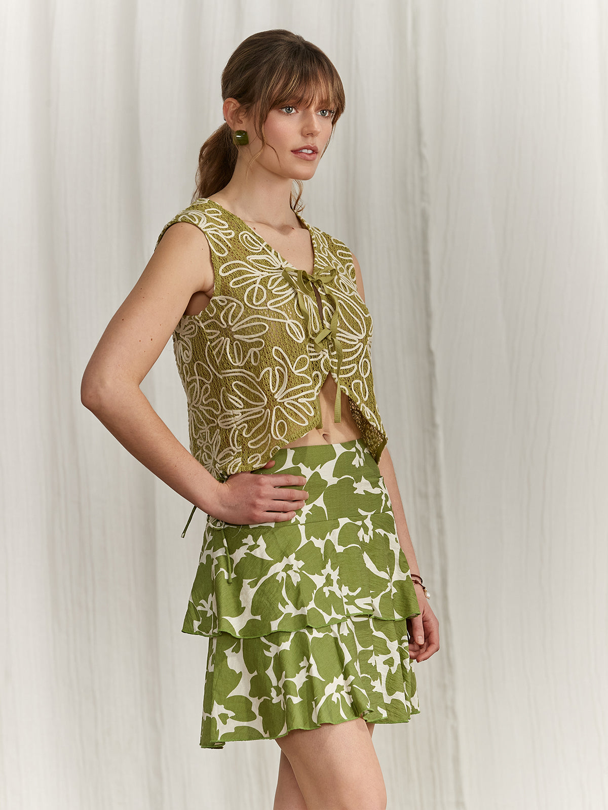 2-in-1 top
