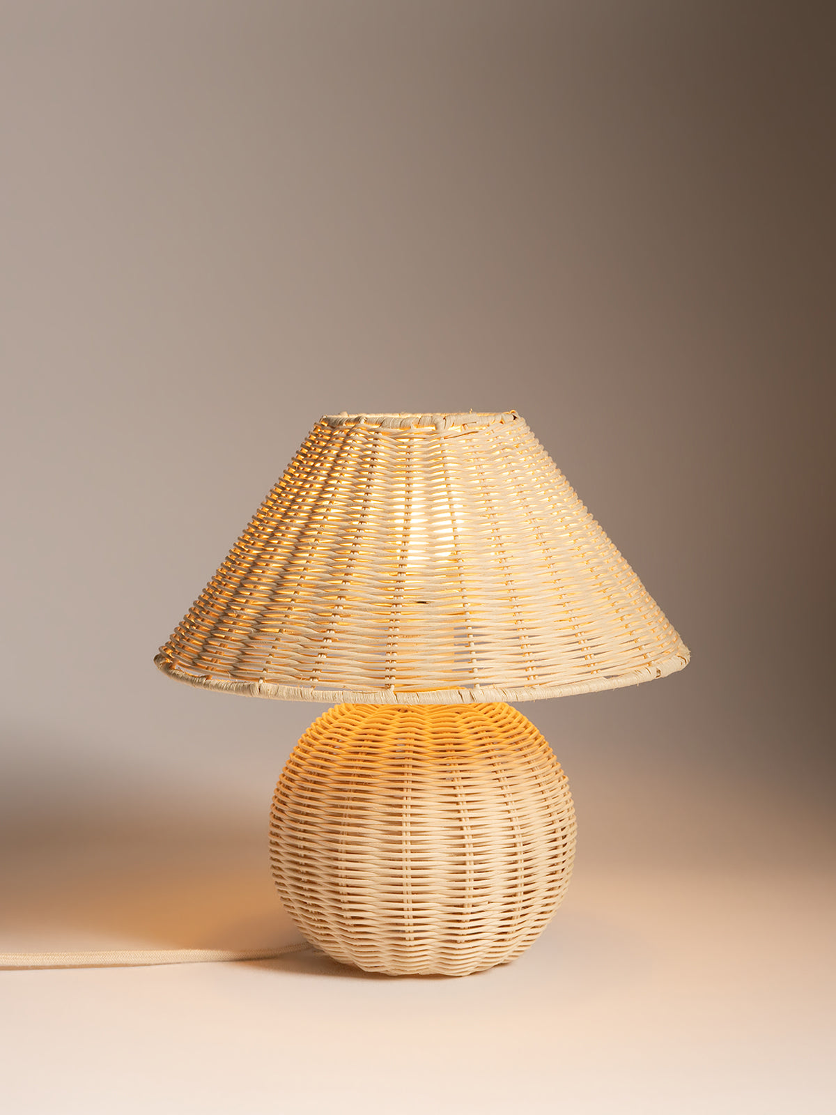Rattan Table Lamp