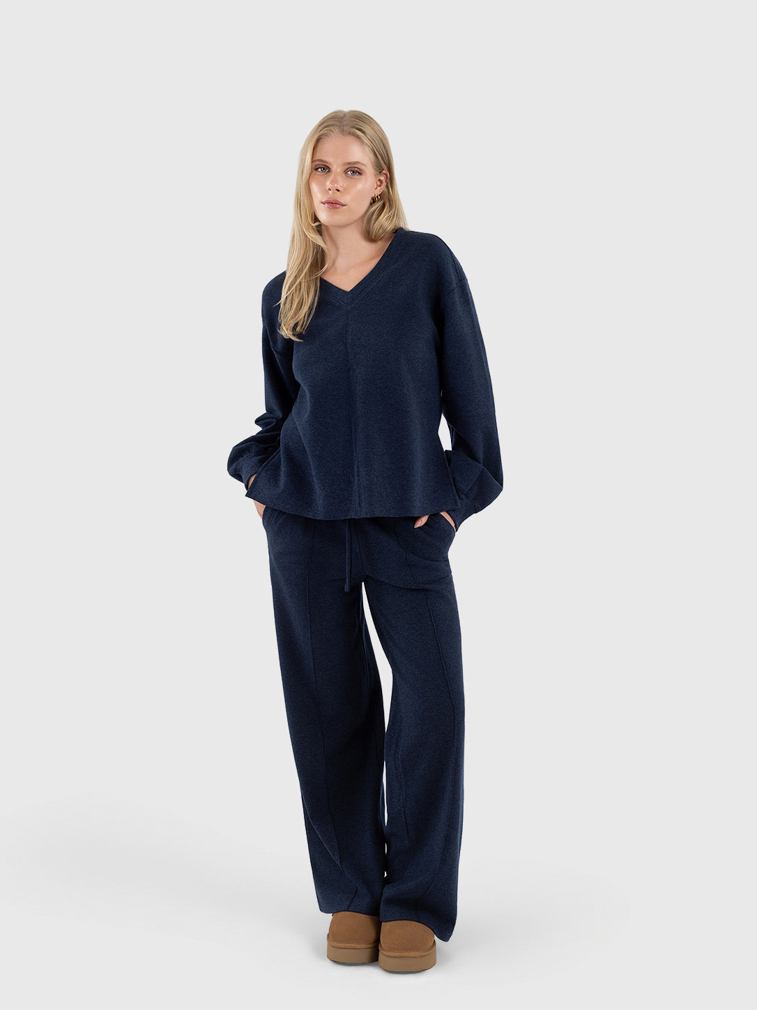 V neck velvety top