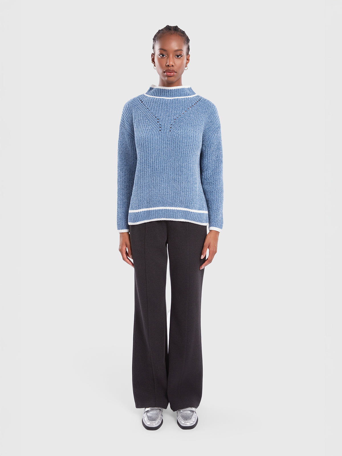 Pull en chenille à bordures contrastées