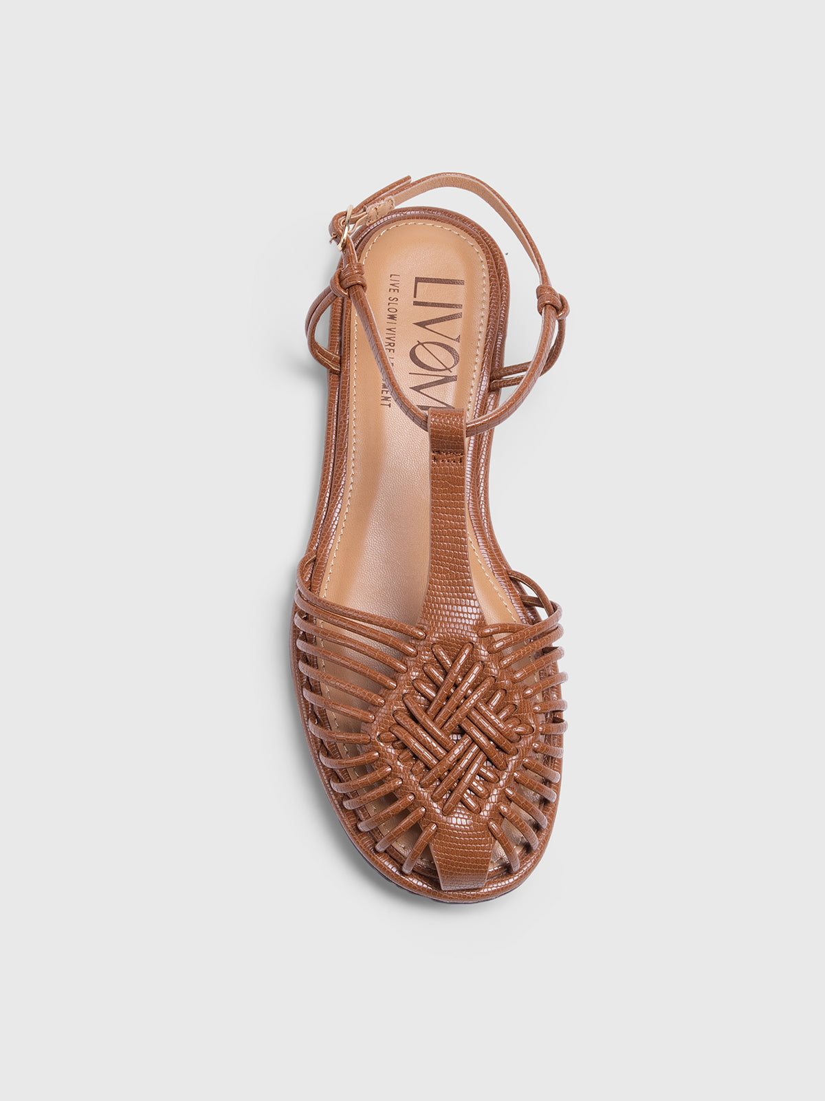 Sandales tressées devant