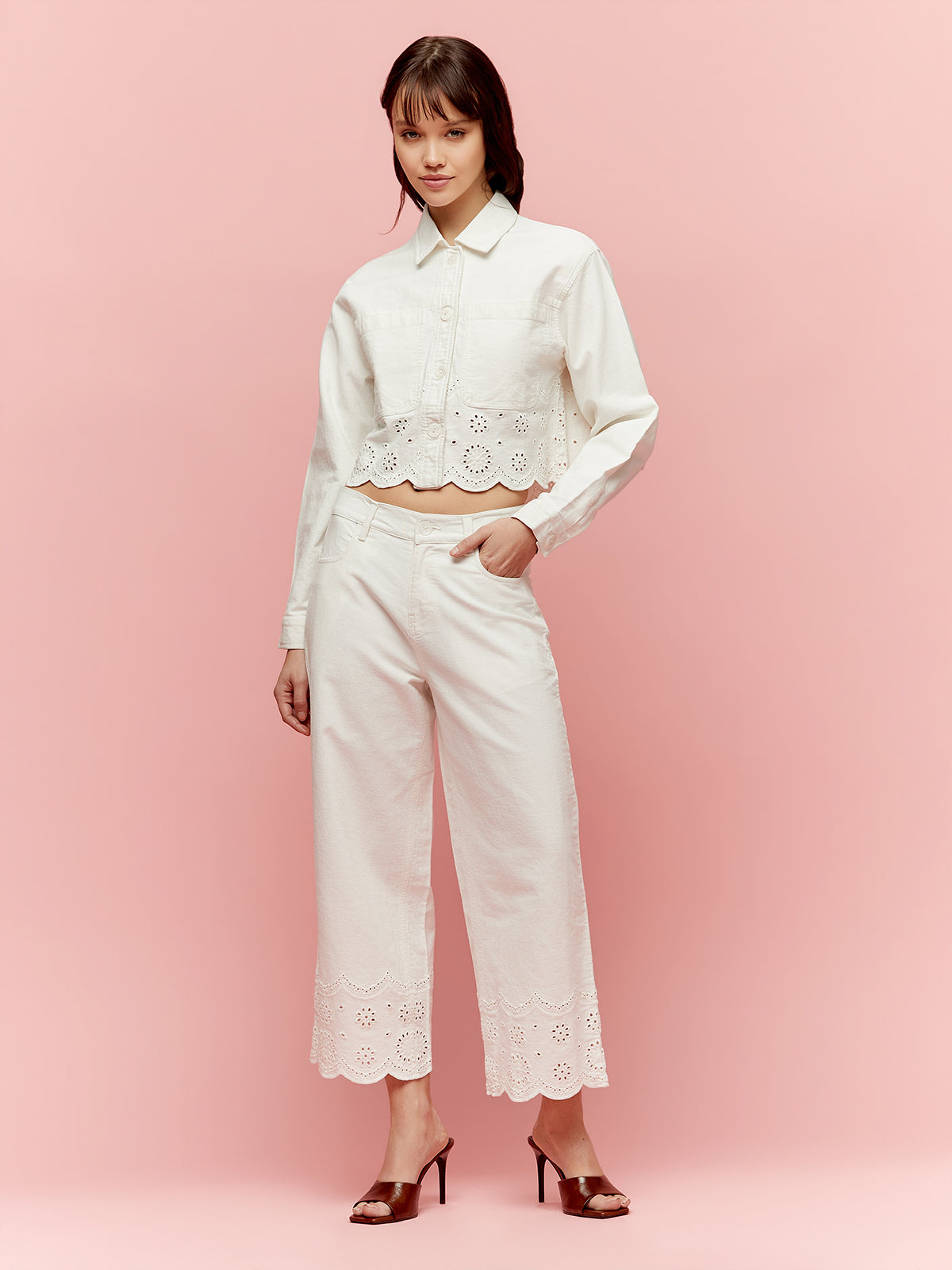 Spring jacket with openwork trim