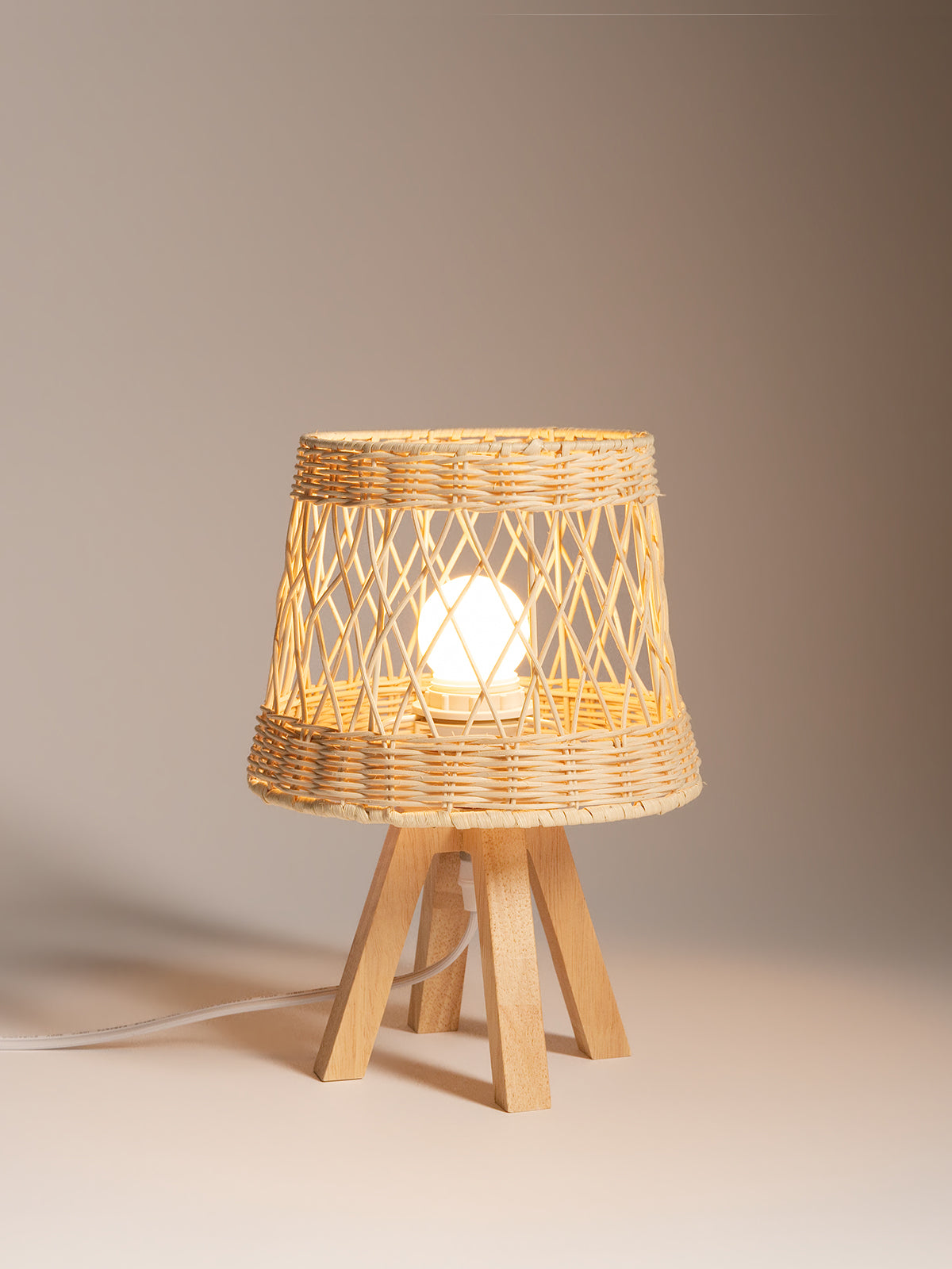 Tripod Rattan Table Lamp