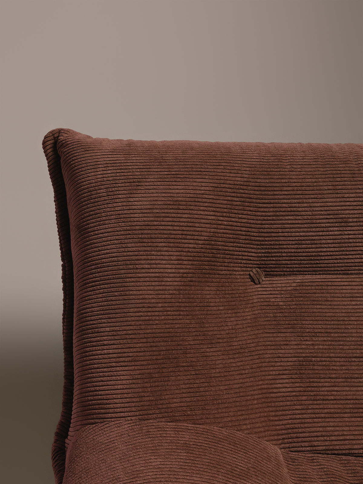 Cushioned accent chair