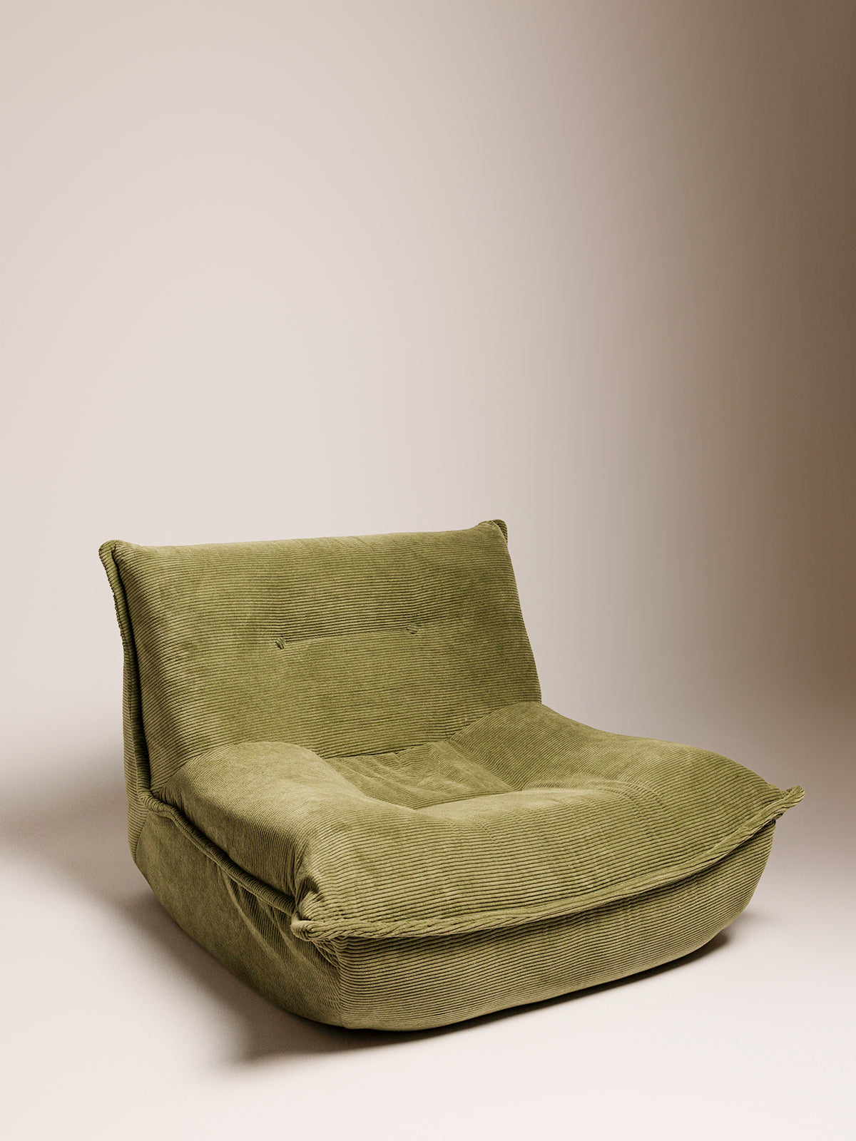 Cushioned accent chair