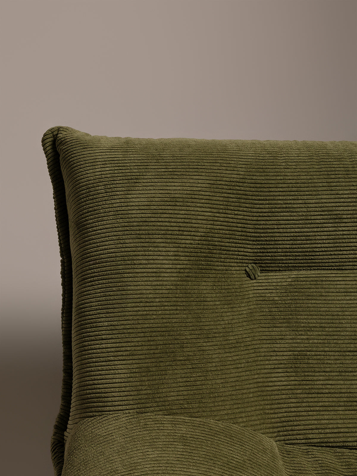 Cushioned accent chair