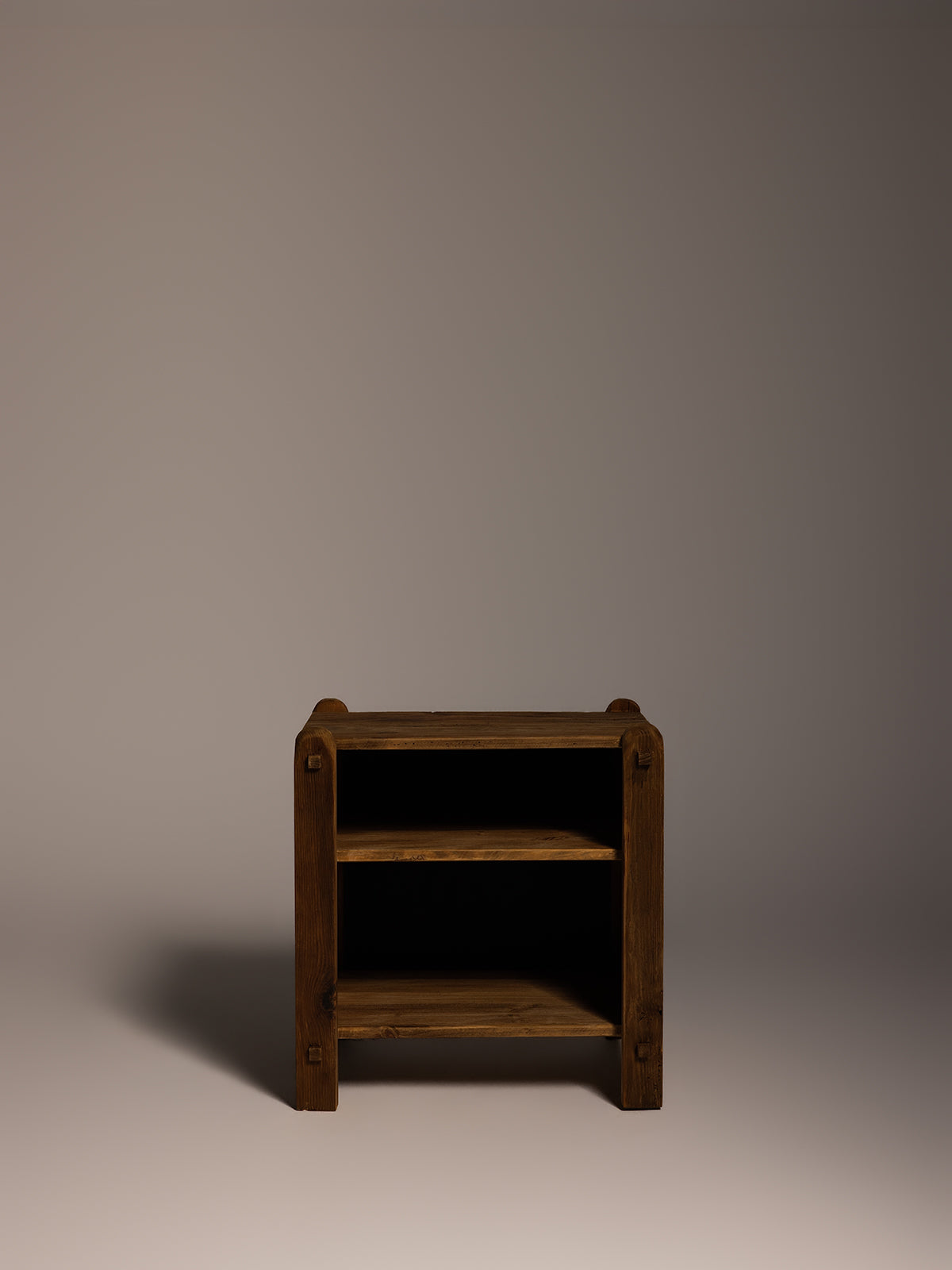 Table de chevet
