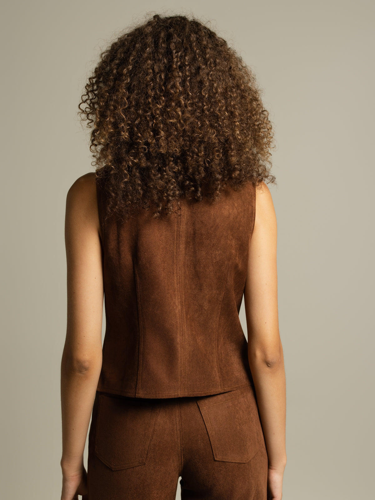 Veste sans manches en suède