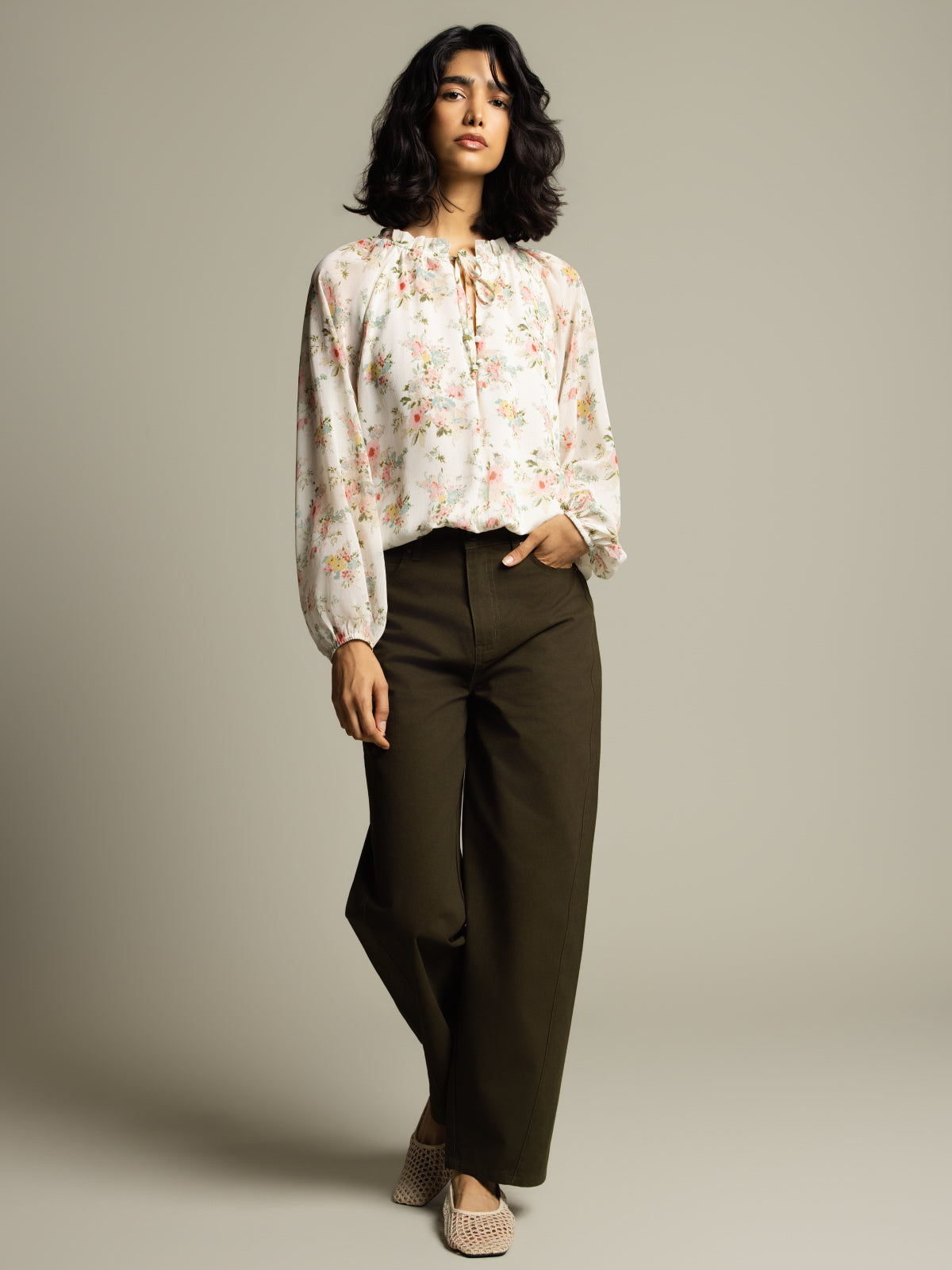 Pantalon barrel en sergé