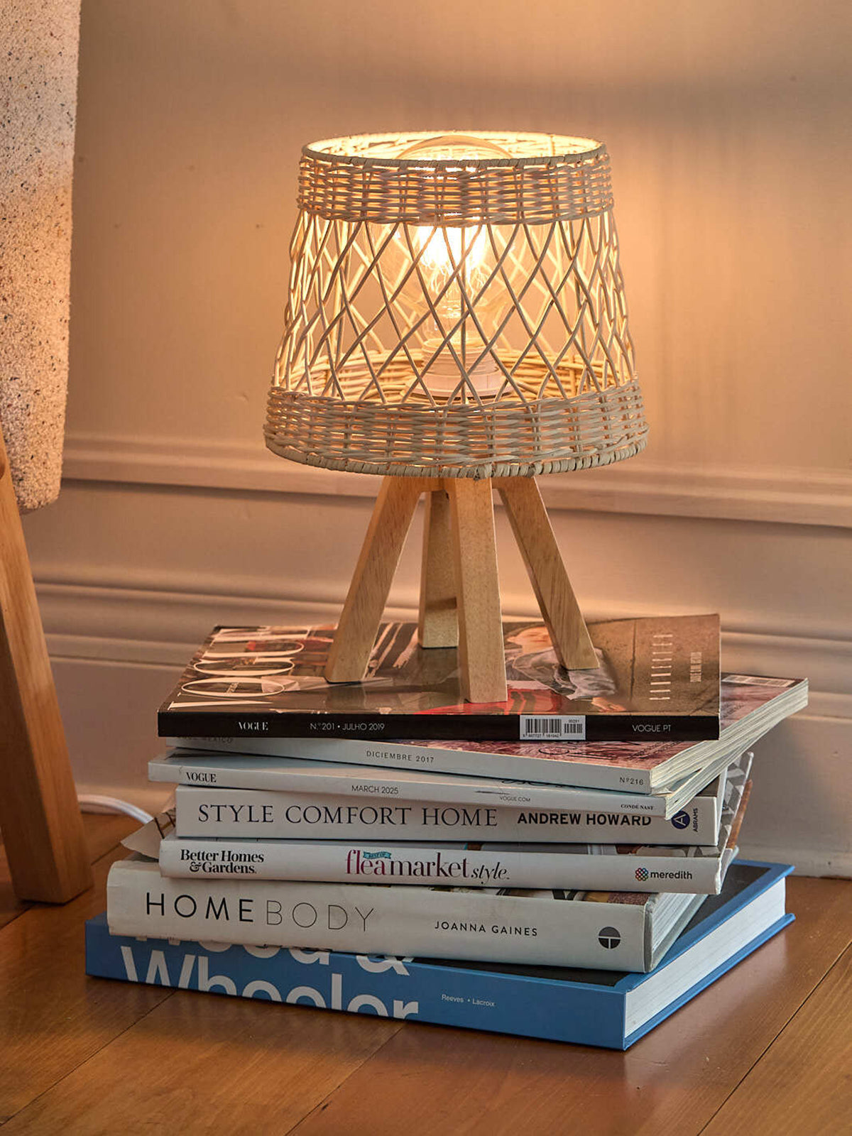 Tripod Rattan Table Lamp