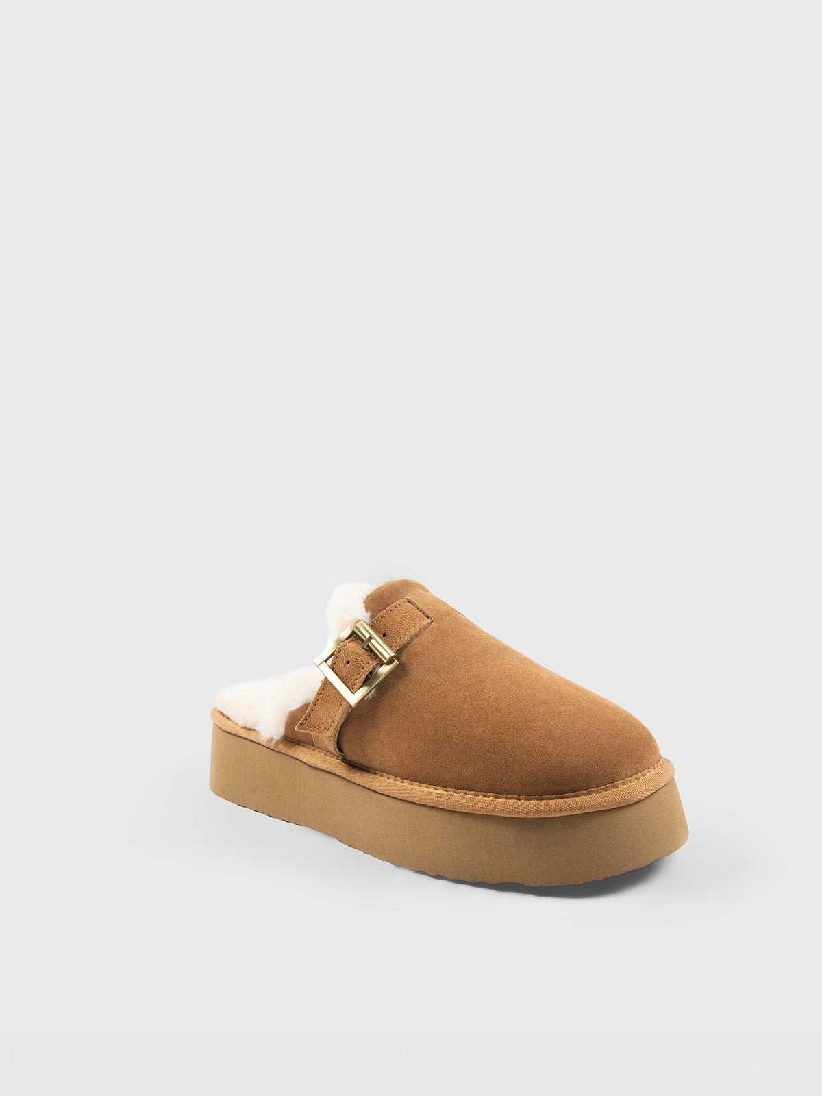 Pantoufles en suède avec boucle