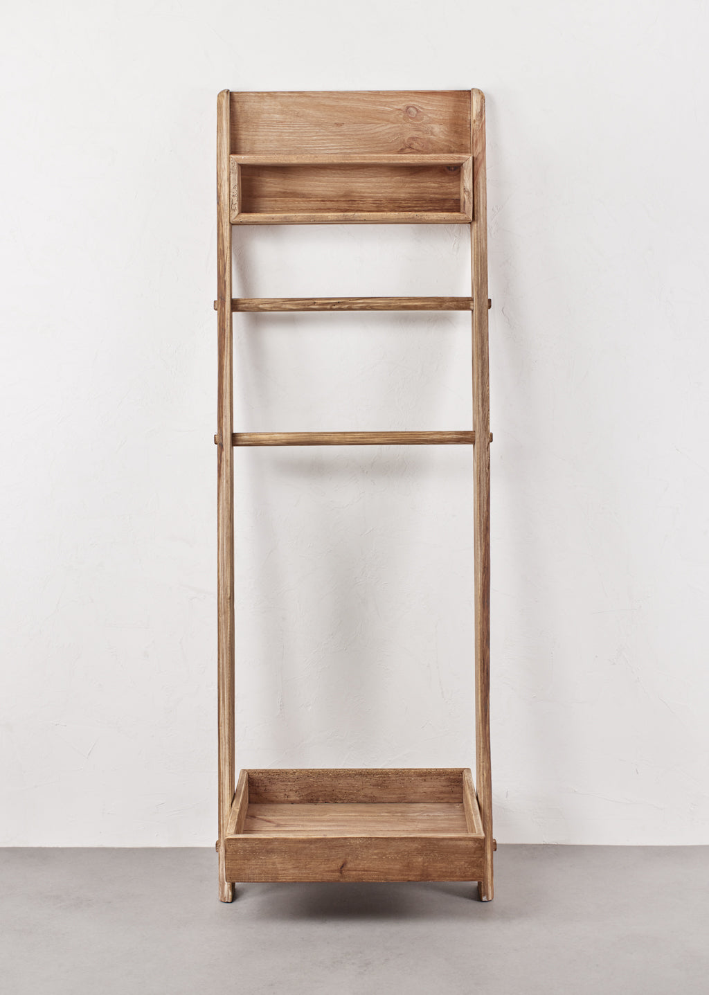 Alsek Ladder Shelf
