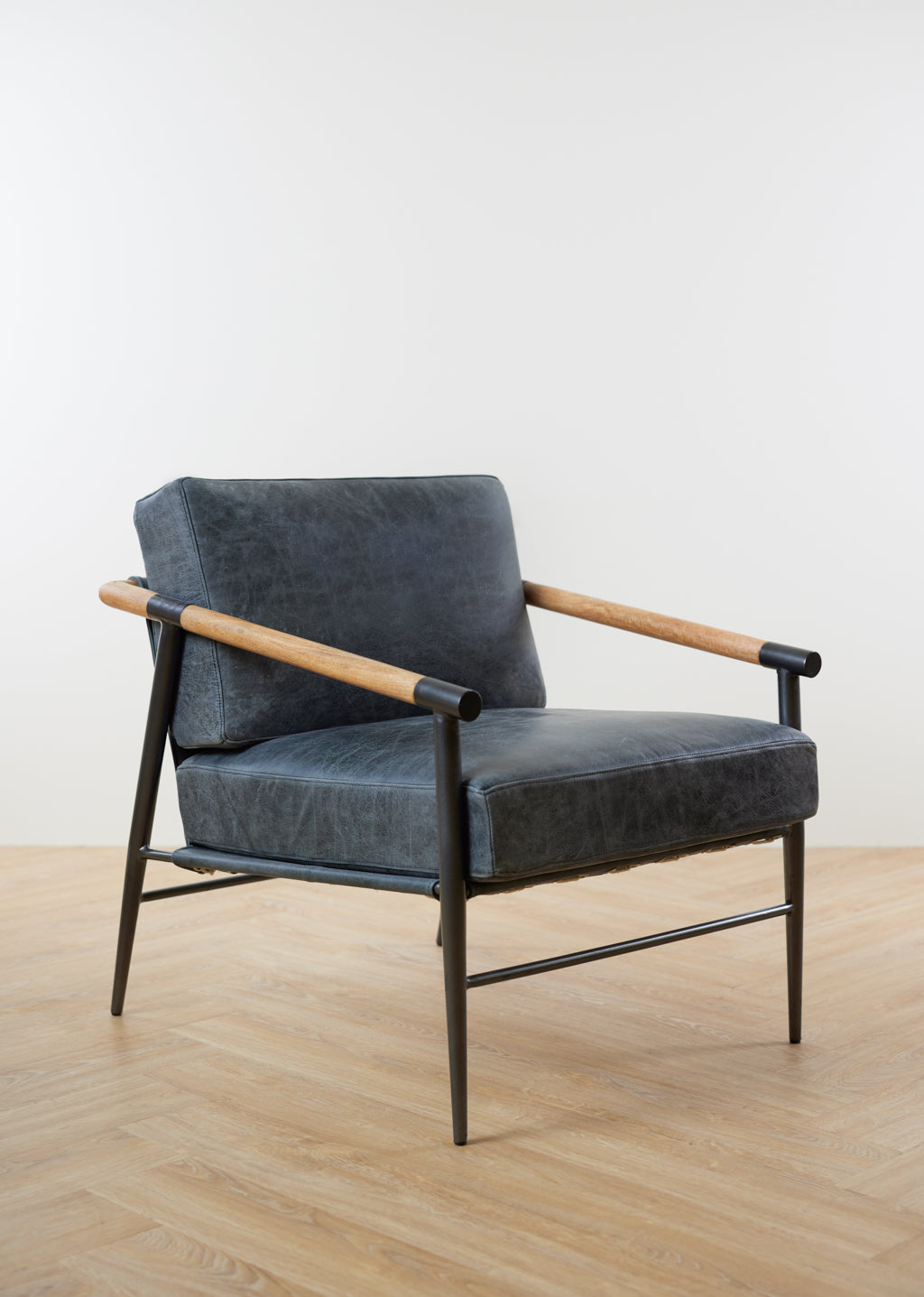 Yukon Leather Lounge Chair